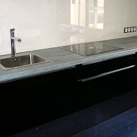Замена кухонной столешницы Патина Duropal 8707, замена мойки в Екатеринбурге.