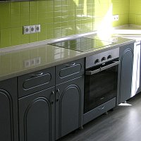 Замена кухонной столешницы и стеновой панели Бежевый мрамор Duropal 6254 в Екатеринбурге.